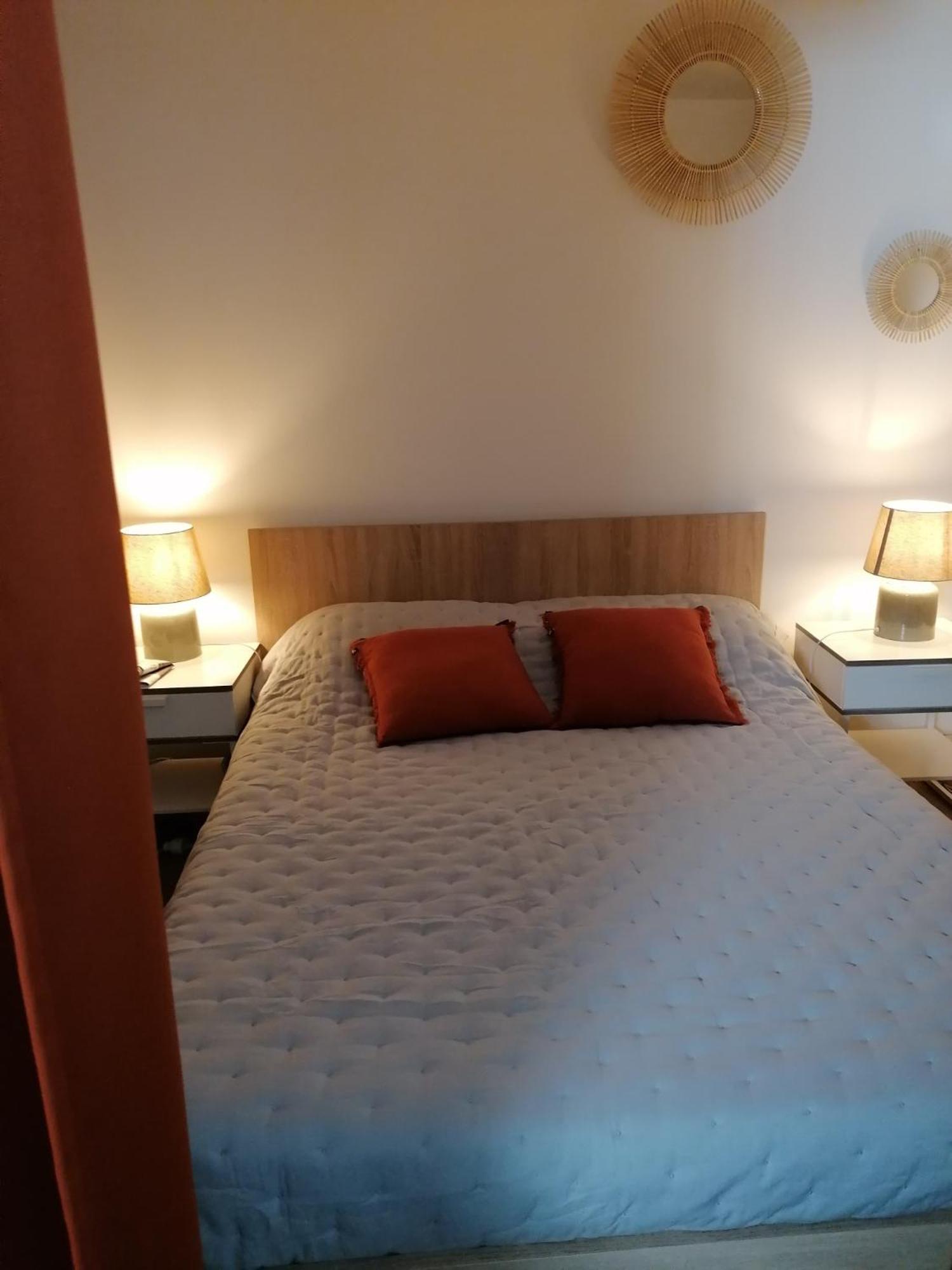 Ferienwohnung A L'Ombre De L'Olivier LʼIsle-sur-la-Sorgue Exterior foto